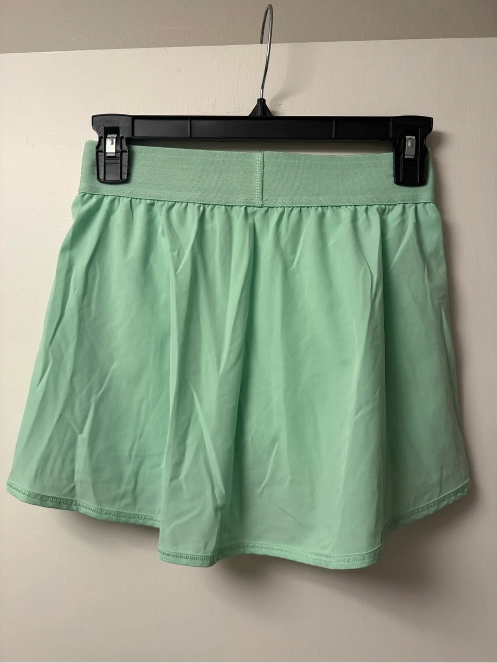 ALO Yoga Women’s ultra Mint Green Match Point Skirt Small